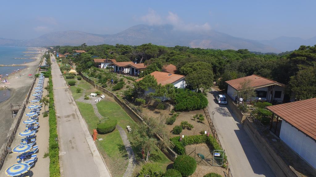 Settebello Village Fondi Exterior foto